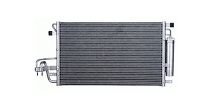 Condensador automotriz